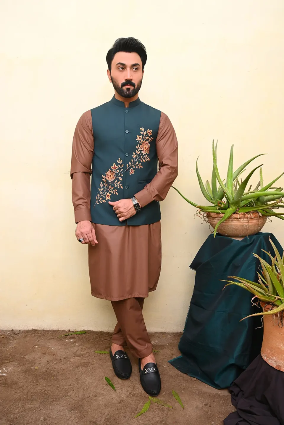 EMBROIDED WAISTCOAT WITH SHALWAR KAMEEZ SET